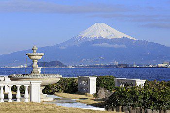 淡島ホテルから富士山